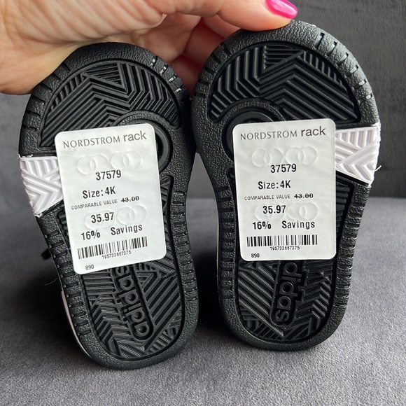 NWT Baby/Toddler Adidas High Tops - Picture 13 of 13
